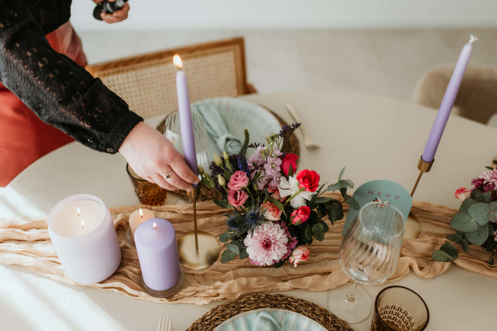 Zelf bruiloft plannen geen weddingcoordinator Sfeer weddingplanning