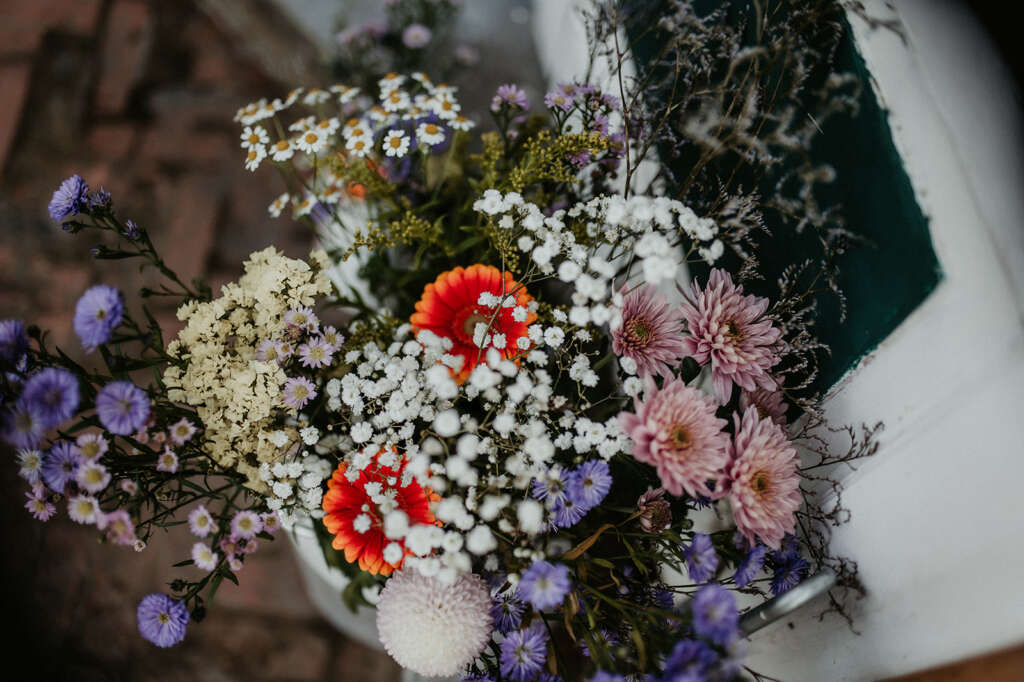 Huwelijksbloemen kiezen sfeer weddingplanning